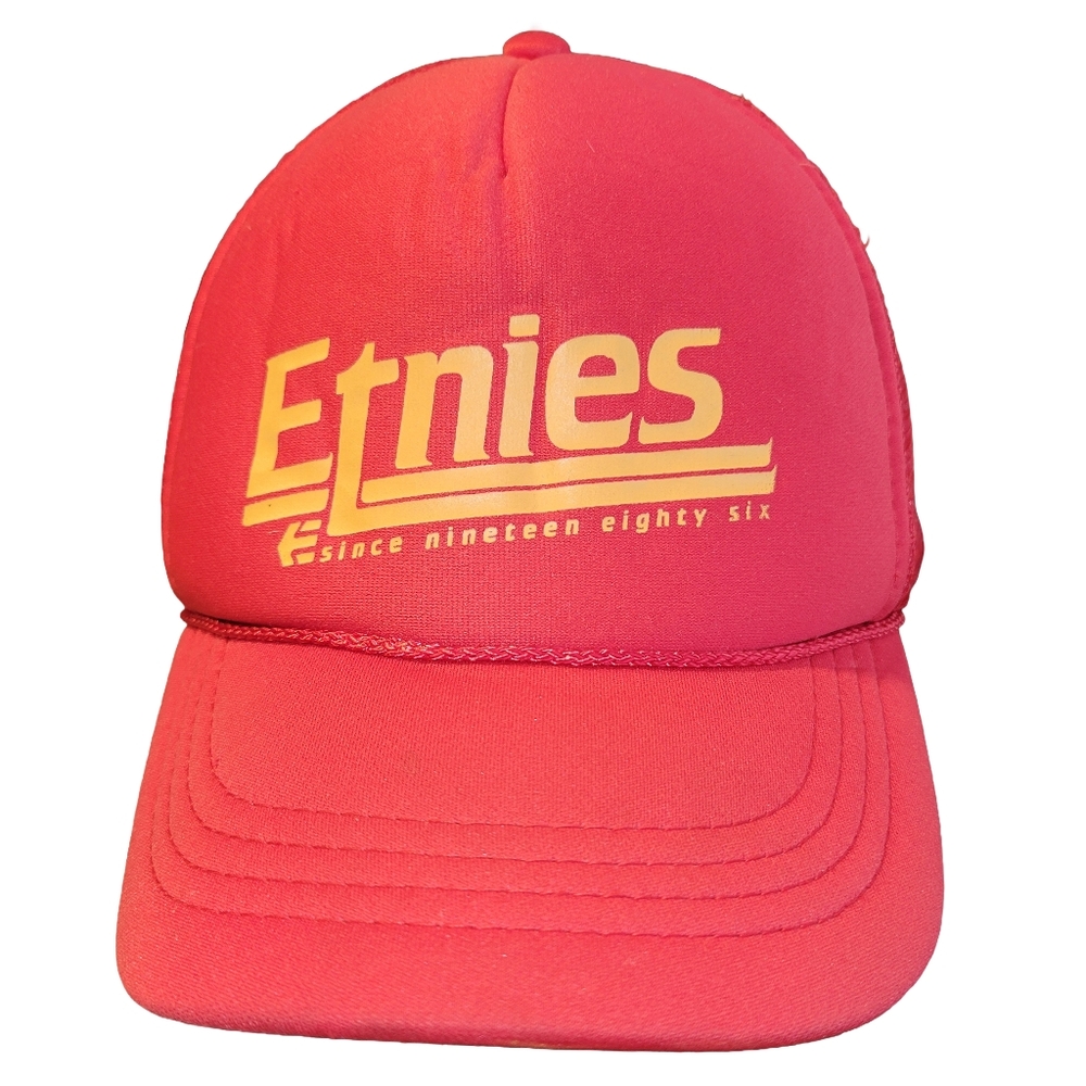 Vintage Y2K Etnies "Since 1986" Red & Yellow Mesh Truckers Hat Youth Skater OS